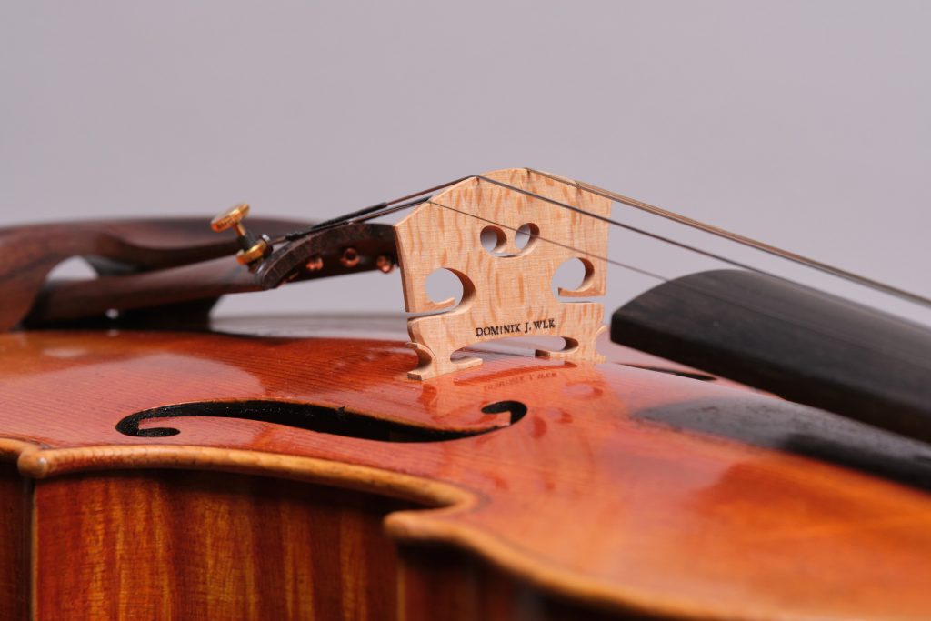 바이올린 브릿지